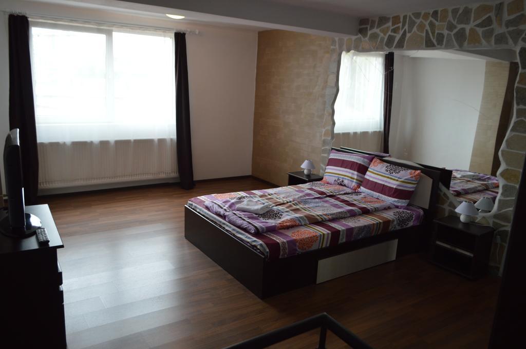 Csikos Apartment Kaloşvar Dış mekan fotoğraf